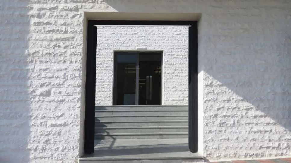 Private school gates revamp